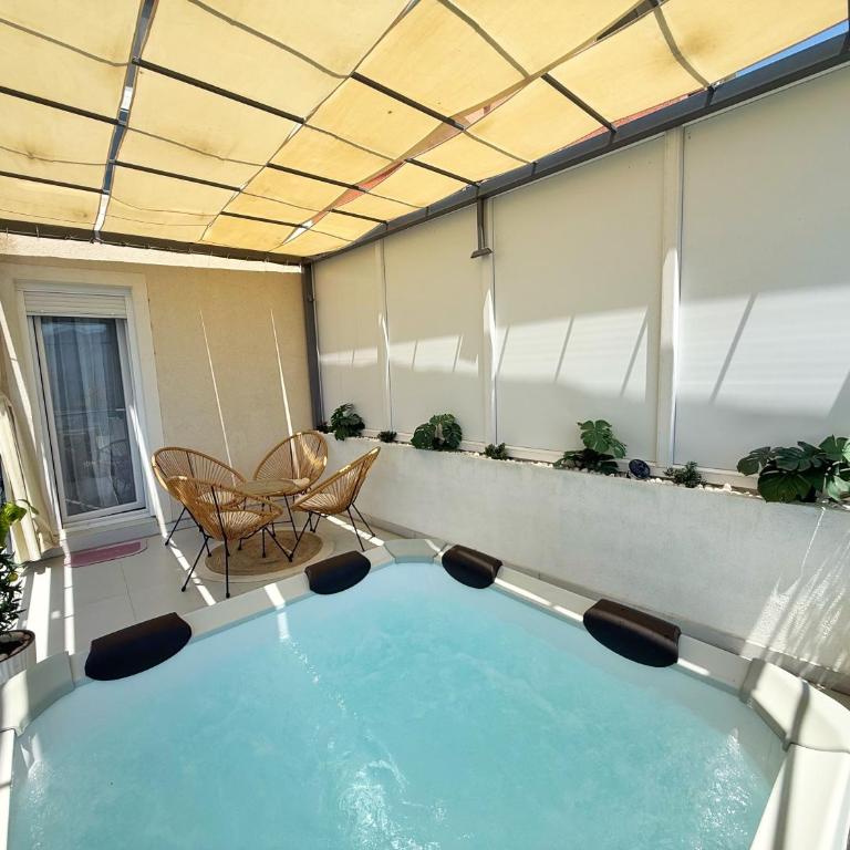 Apartman Marija sa ličnim đakuzijem - Two-Bedroom Apartment - 20