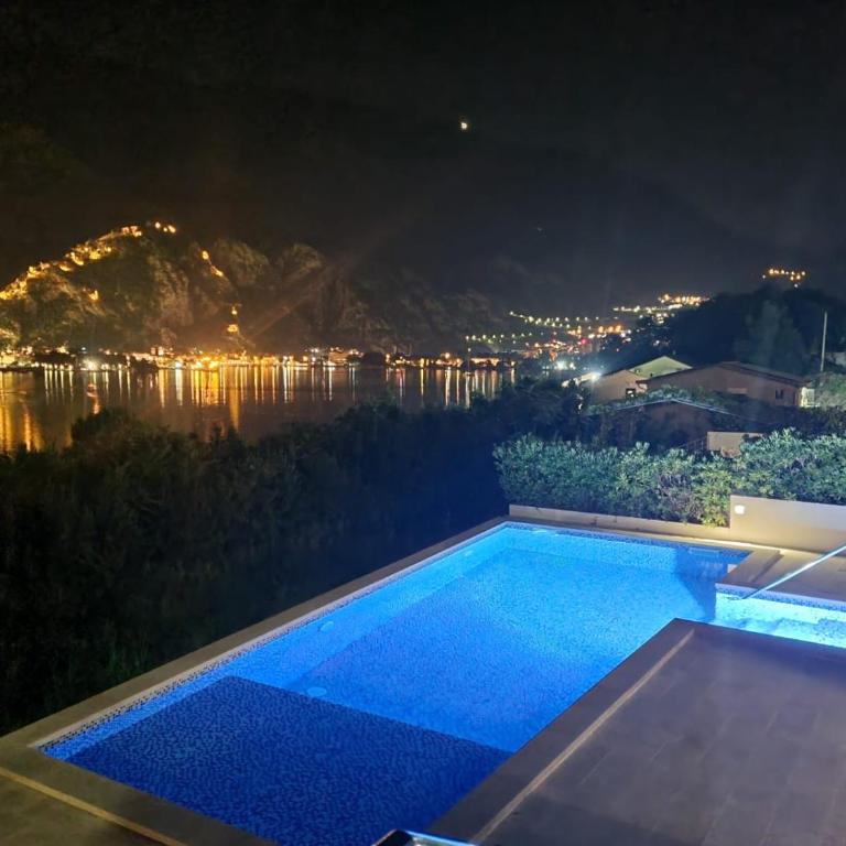 Studio apartment with heated pool - One-Bedroom Apartment - 6