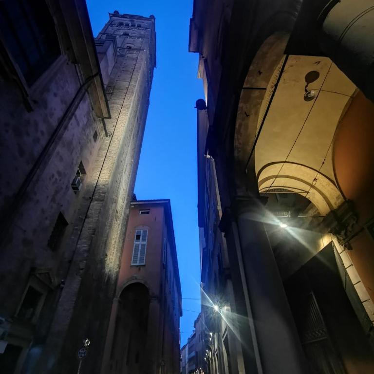 Le Due Torri Sotto Casa - Double Room with Private Bathroom - 21