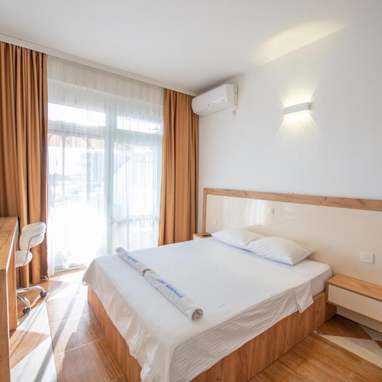 Lana Apartments - Porodična Soba sa Pogledom na More - 10