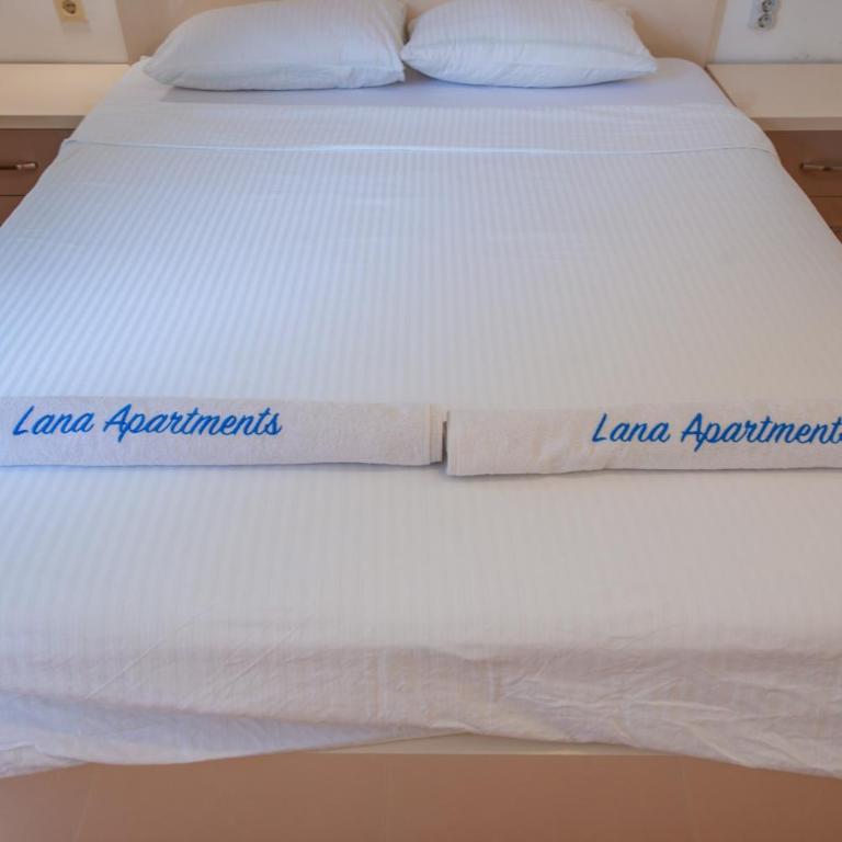 Lana Apartments - Dvokrevetna Soba sa Bračnim Krevetom i Terasom - 8