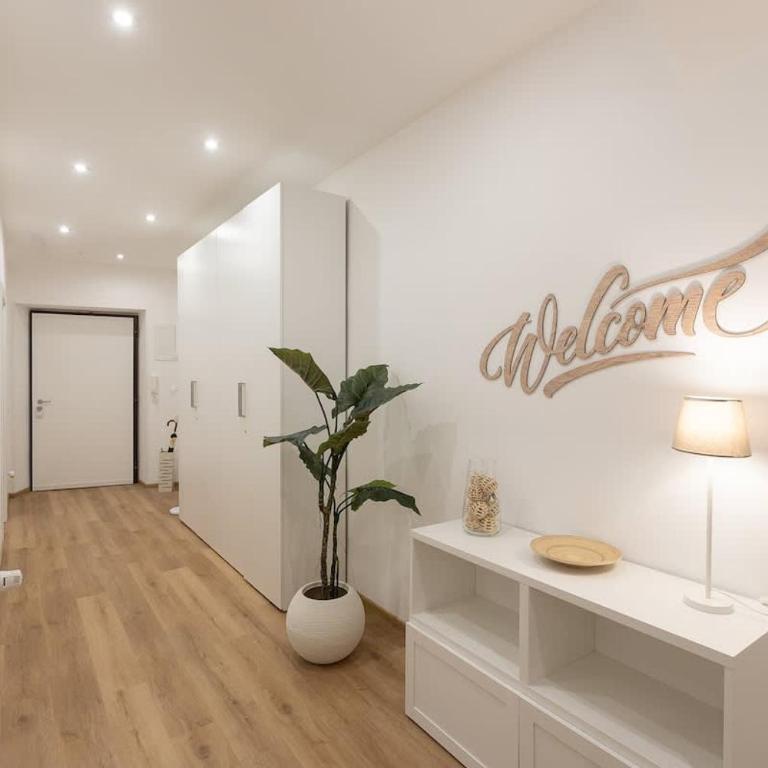 Colosseum Holidays - Three-Bedroom Apartment - Appartamento con 3 Camere da Letto - 7