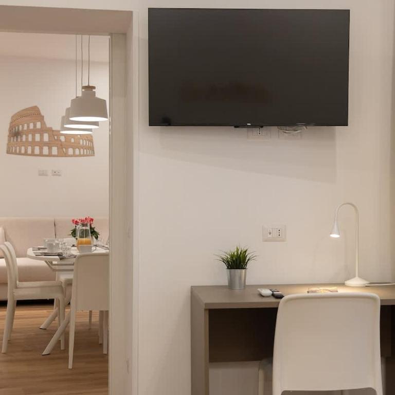 Colosseum Holidays - Three-Bedroom Apartment - Appartamento con 3 Camere da Letto - 47