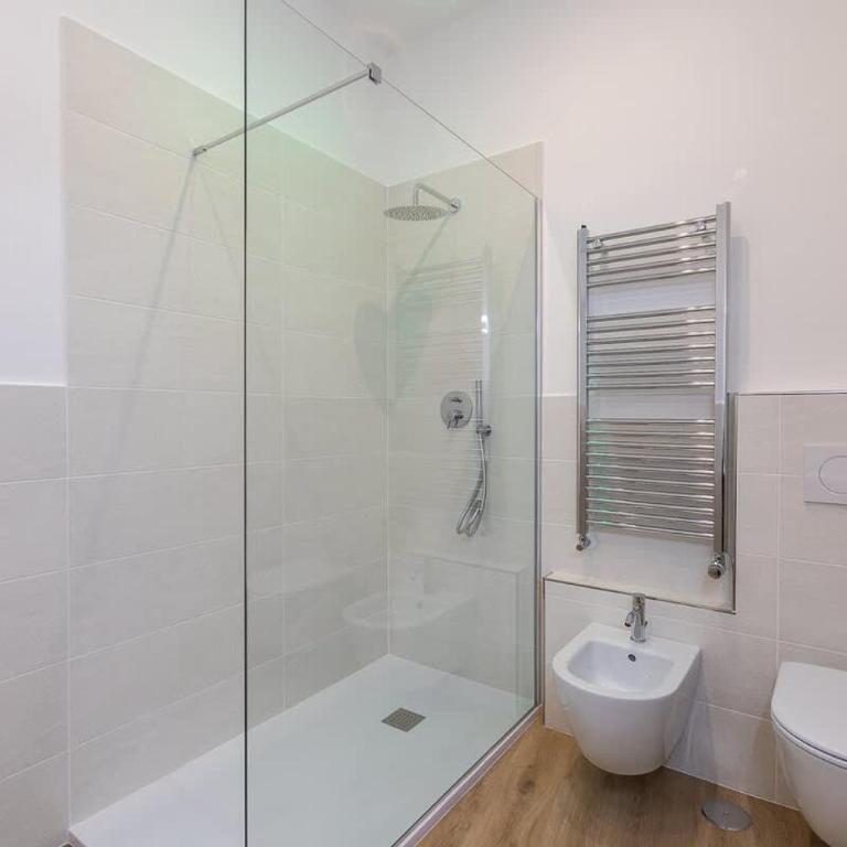 Colosseum Holidays - Three-Bedroom Apartment - Appartamento con 3 Camere da Letto - 88