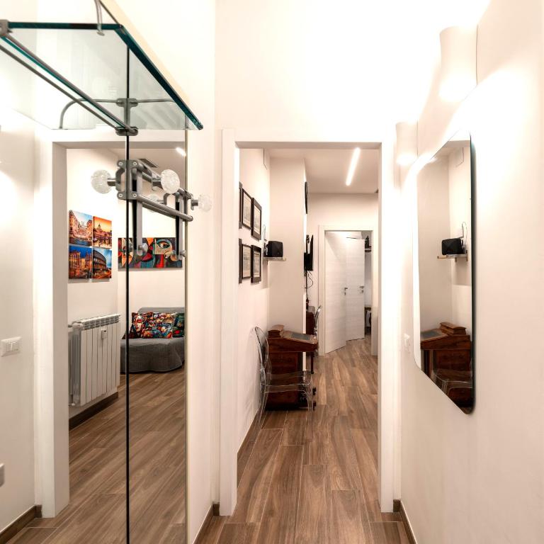 BOHEMIAN PIGNETO RHOME - 2 bdr 2 bath family friendly comfort & elegance - Colosseum at 4 metro stops - Secure & vibrant area, Pigneto metro & historic car free Island at 10 min walk - Easy access to Termini, La Sapienza, Policlinico Umberto I - Appartamento - 43