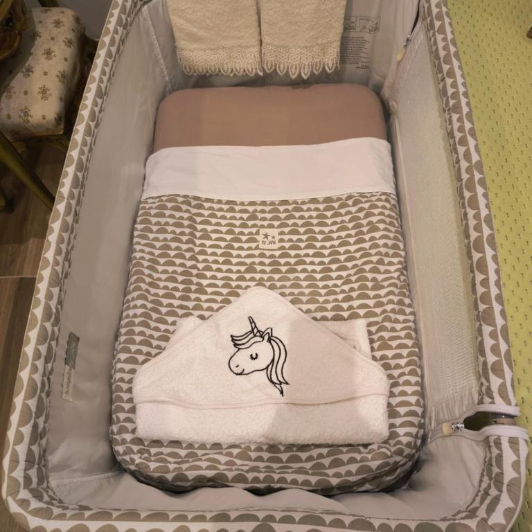 BOHEMIAN PIGNETO RHOME - 2 bdr 2 bath family friendly comfort & elegance - Colosseum at 4 metro stops - Secure & vibrant area, Pigneto metro & historic car free Island at 10 min walk - Easy access to Termini, La Sapienza, Policlinico Umberto I - Appartamento - 62