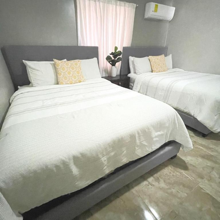 Family Friendly Casita, Sleeps 8, Gated parking, 1 mile to beach-Puerto Penasco - Two-Bedroom House - 5