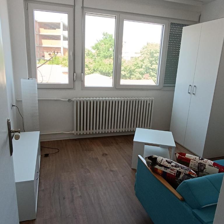 Eli's apartment - Two-Bedroom Apartment - 21