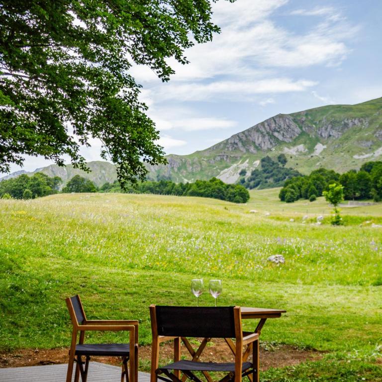 Ginger Cabins - One-Bedroom Chalet - 32