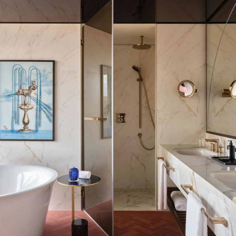 W Florence - Penthouse Signature King Suite with Duomo View and Terrace - 15