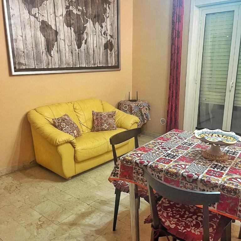 La Finestra sul Mare - Appartamento con 2 Camere da Letto e Vista Porto - 15