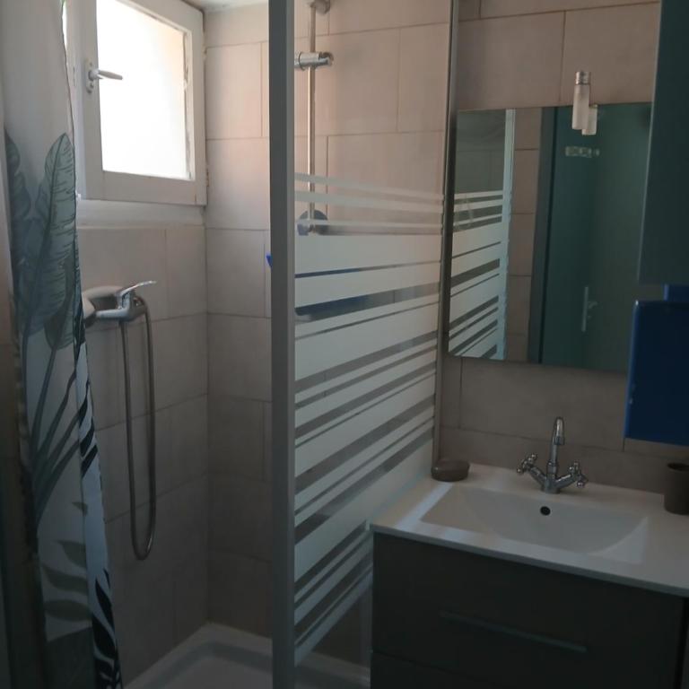 Petite villa coquette - Maison 2 Chambres - 6