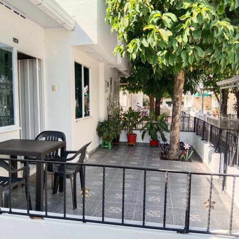 Casa vacacional - Conjunto El Nogal - Casa de 3 dormitorios - 4