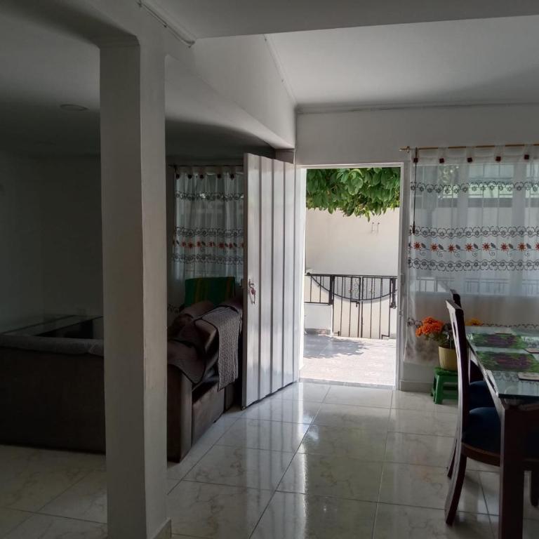 Casa vacacional - Conjunto El Nogal - Casa de 3 dormitorios - 11
