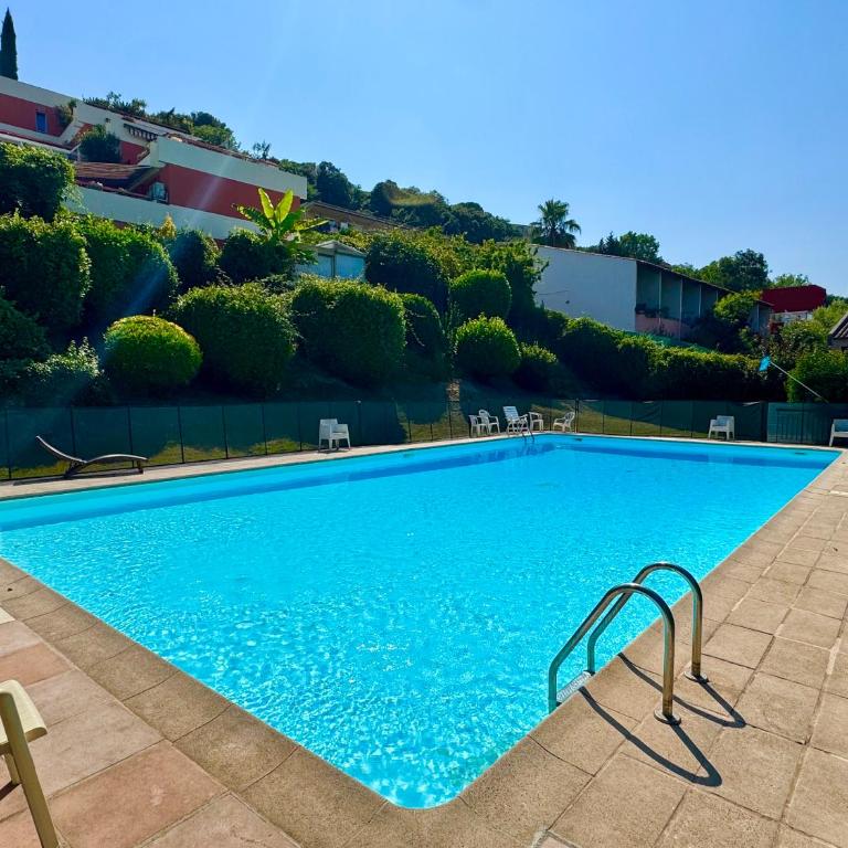 Les Cigales - Easy Home Booking - Appartamento con 2 Camere da Letto - 20