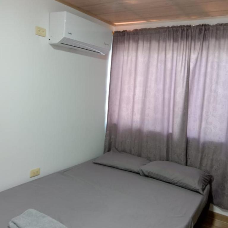Casa vacacional - Conjunto El Nogal - Casa de 3 dormitorios - 24