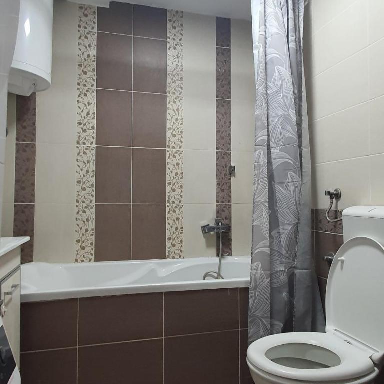 K18 apartment, spacious, in the center, with parking, 83 sqm - Apartman sa 1 Spavaćom Sobom - 2