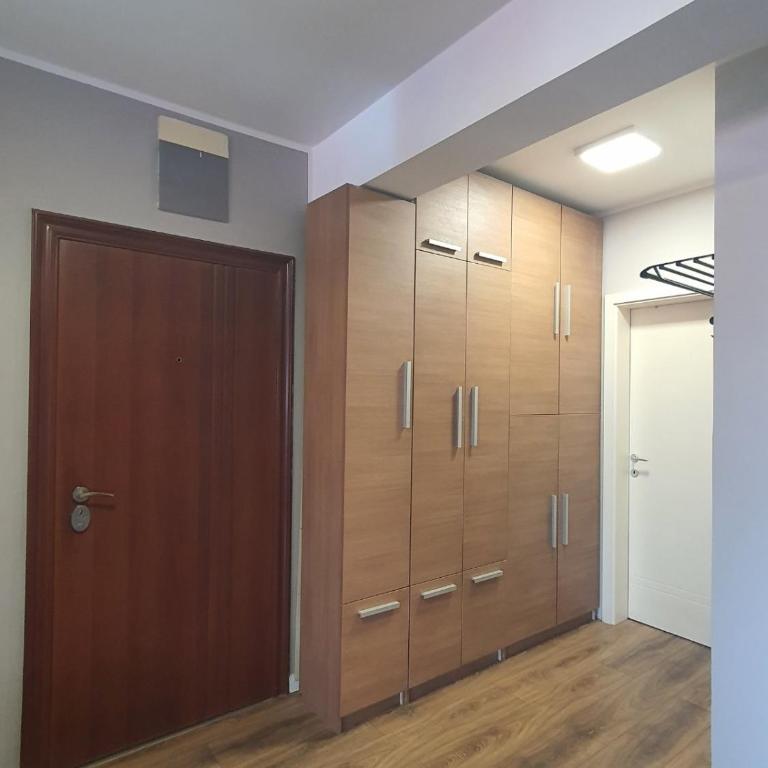 K18 apartment, spacious, in the center, with parking, 83 sqm - Apartman sa 1 Spavaćom Sobom - 11