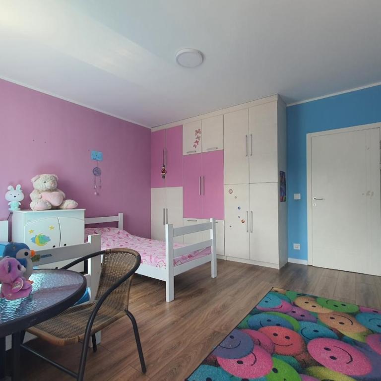 K18 apartment, spacious, in the center, with parking, 83 sqm - Apartman sa 1 Spavaćom Sobom - 13