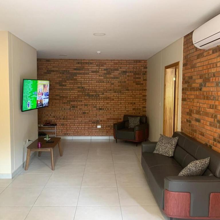 Elegante apartamento nuevo de 75 m2 con balcón y parking privado - One-Bedroom Apartment with Balcony - 8