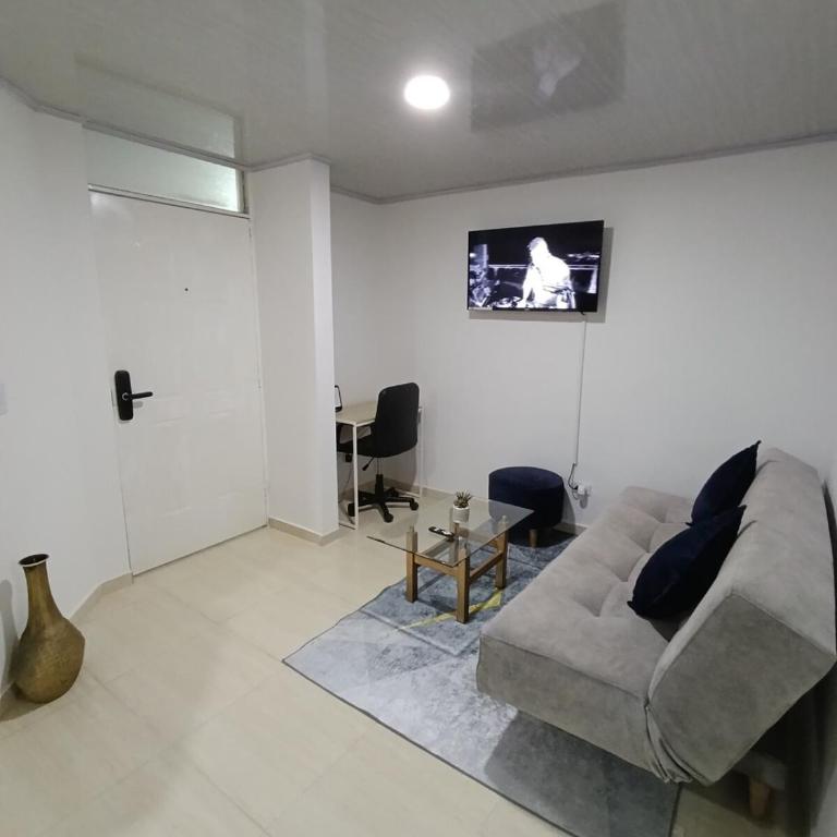 Apartamento Cómodo, Acogedor y MODERNO - Apartamento de 3 dormitorios - 1