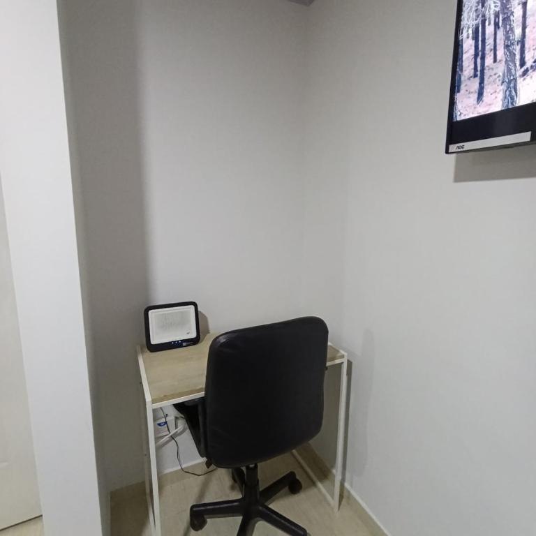 Oasis Moderno Apartamento Cómodo y Acogedor - Three-Bedroom Apartment - 3