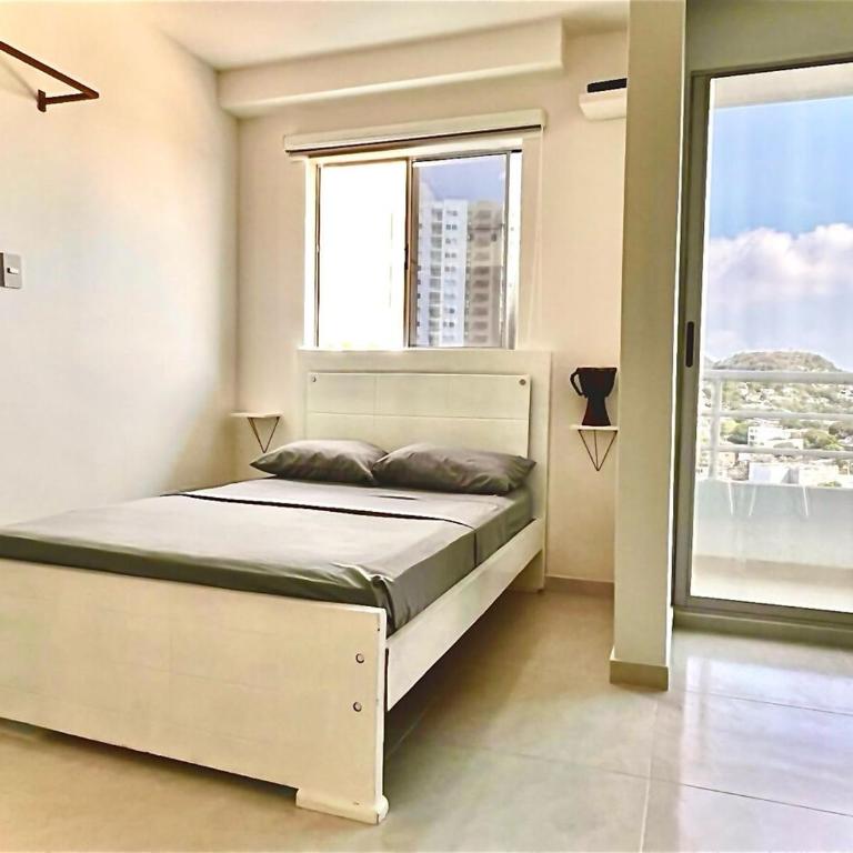 Brand new apartment on Marbella beaches - Apartamento de 3 dormitorios y vistas al mar - 2