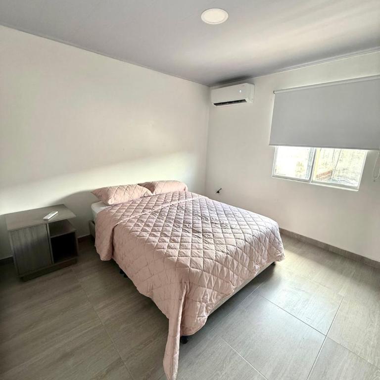 Casa de dos pisos con aire - Apartamento de 3 dormitorios - 12