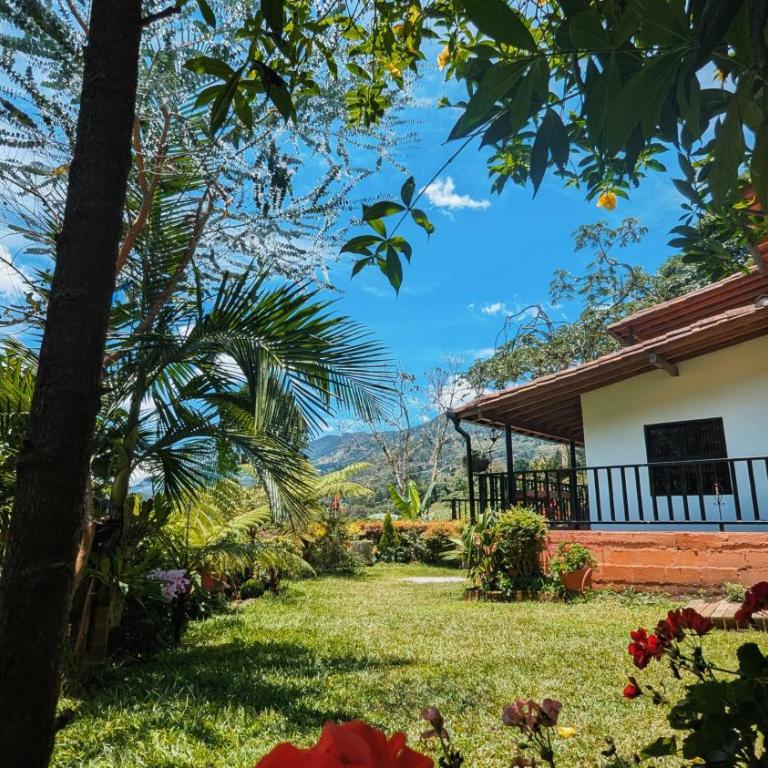 Lume refugio - Three-Bedroom House - 14
