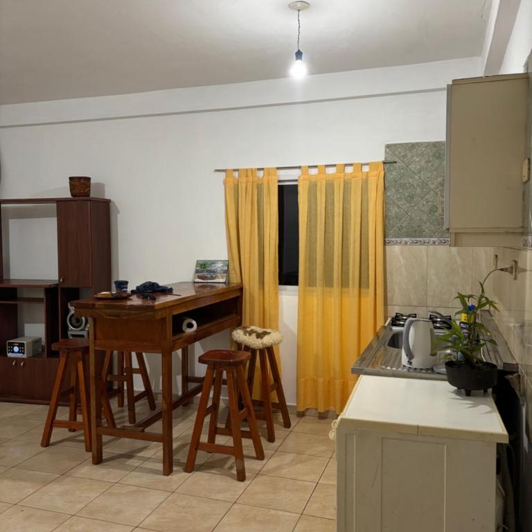 Depto en Posadas - Apartamento de 1 dormitorio - 2