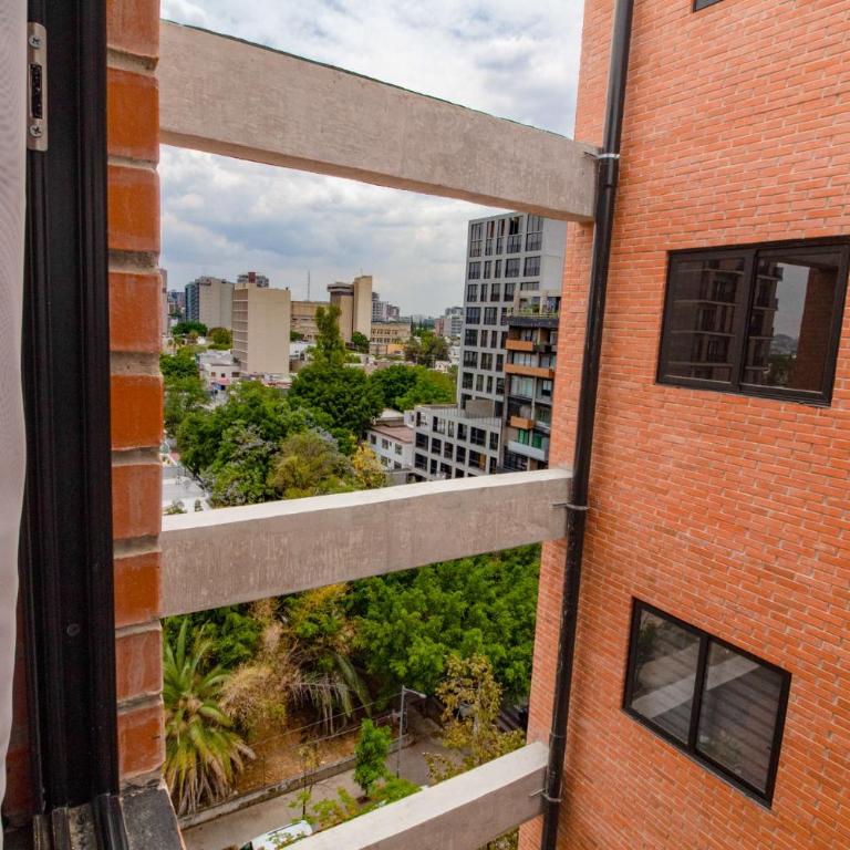 Departamento 2 Recámaras, torre con Alberca y Gym en Col Americana 803 - Two-Bedroom Apartment - 34