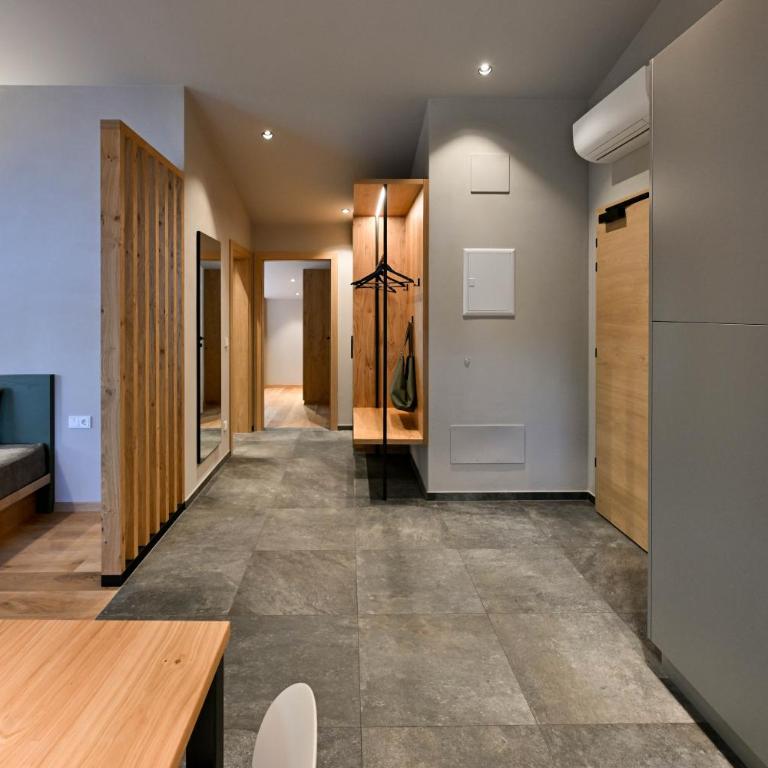 Residence Winklgut - Apartment mit 1 Schlafzimmer und Balkon - 1
