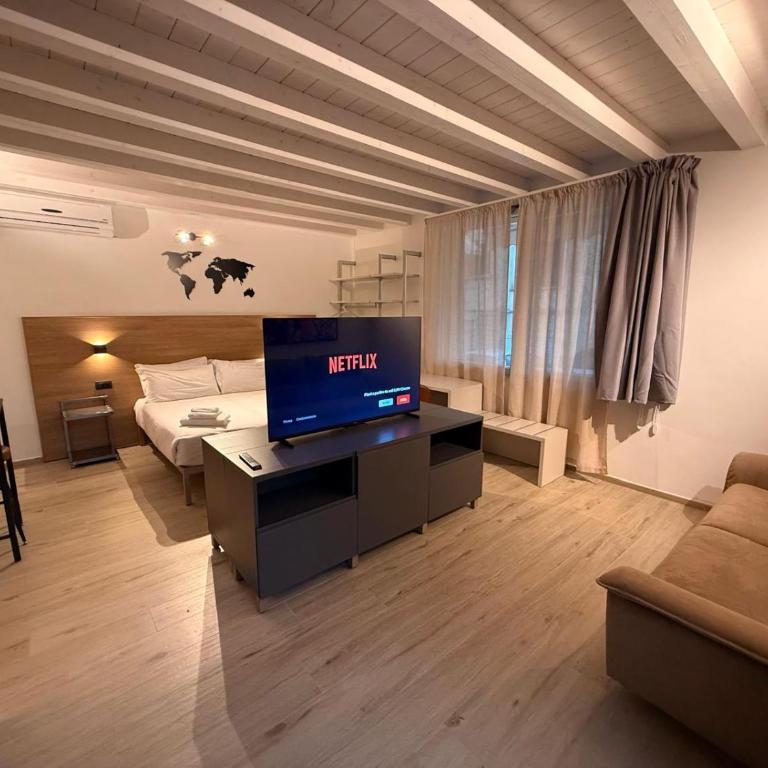 5 Terre Hub Art - Suite Deluxe - 13