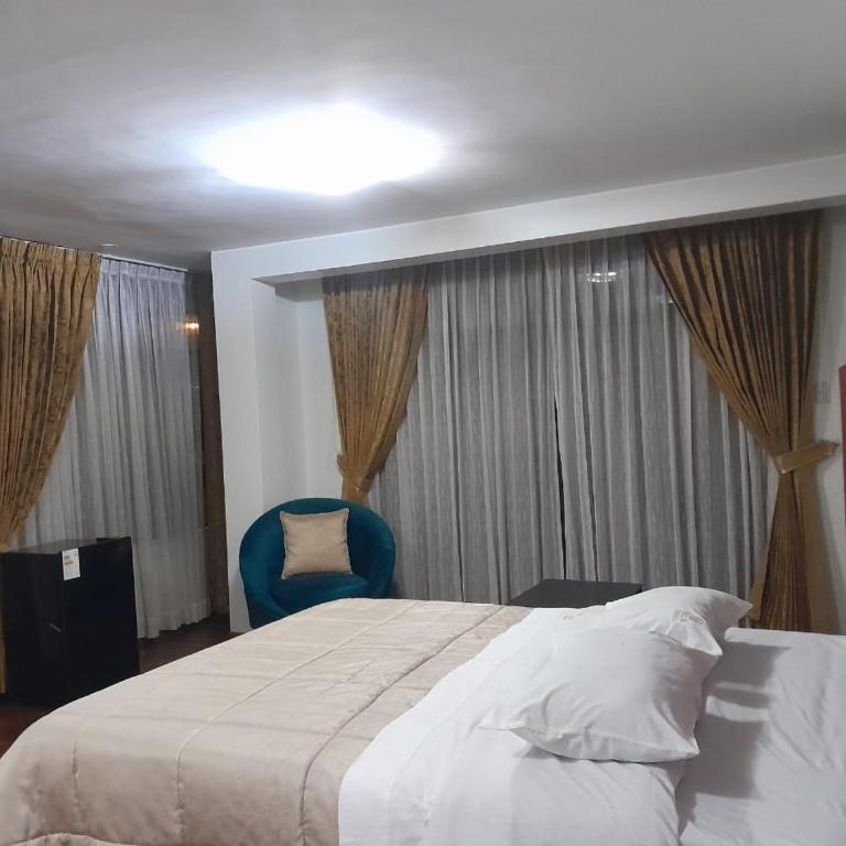 Hotel Valle Dorado - Suite - 2