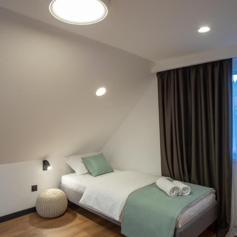 Vila Taverna - Deluxe Quadruple Room - 2