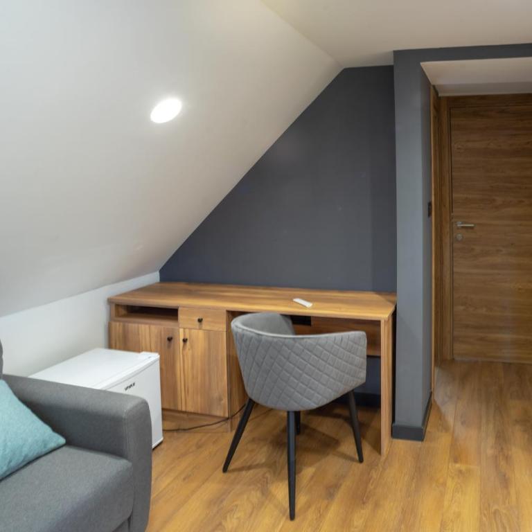Vila Taverna - Deluxe Quadruple Room - 7