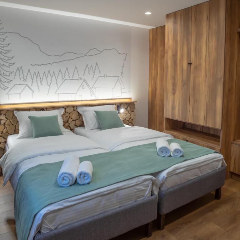 Vila Taverna - Two-Bedroom Apartment with Balcony - 4