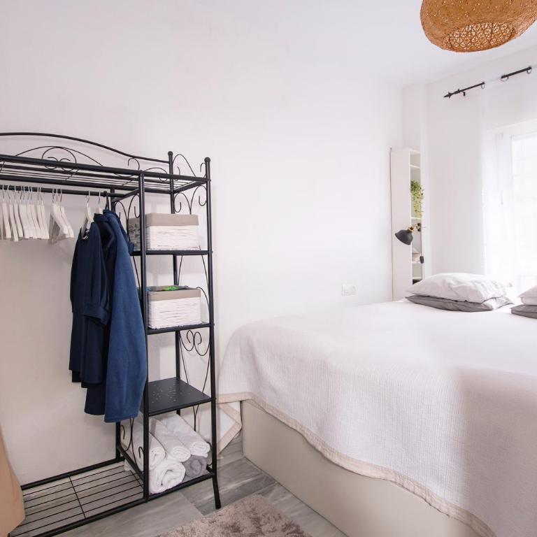 Village delight - One-Bedroom Apartment - 8