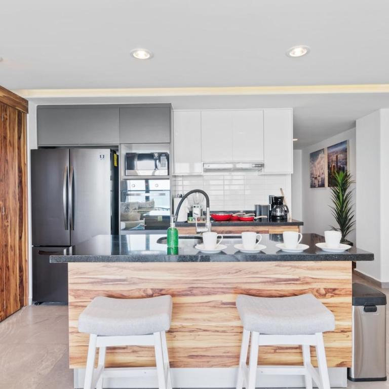 Ocean View - 2 King Size with Homeoffice Space - Two-Bedroom Apartment - 15