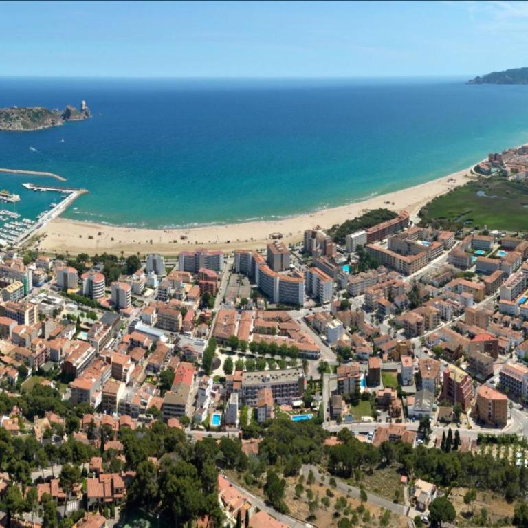BON DIA 34 Sistach Rentals - Studio Apartment - 17