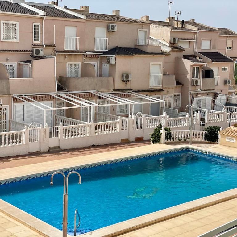 Family apartment with pool - Apartamento de 2 dormitorios - 4