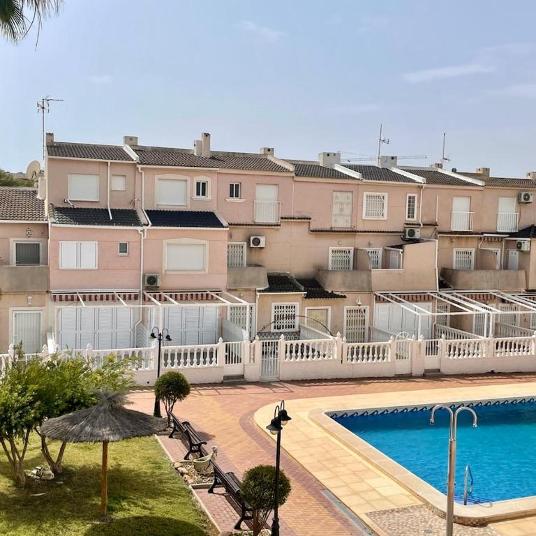 Family apartment with pool - Apartamento de 2 dormitorios - 12