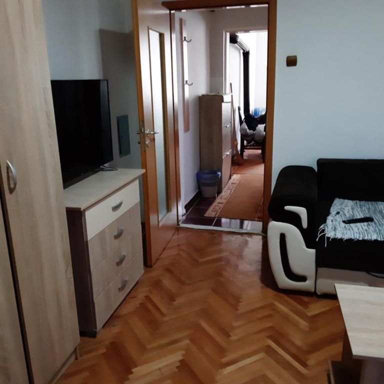 Anika - Apartman sa 1 Spavaćom Sobom - 2