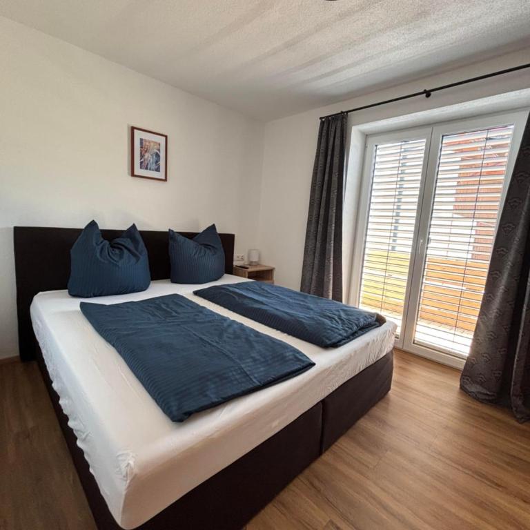Kölblhof - Three-Bedroom Apartment with Shower - 20