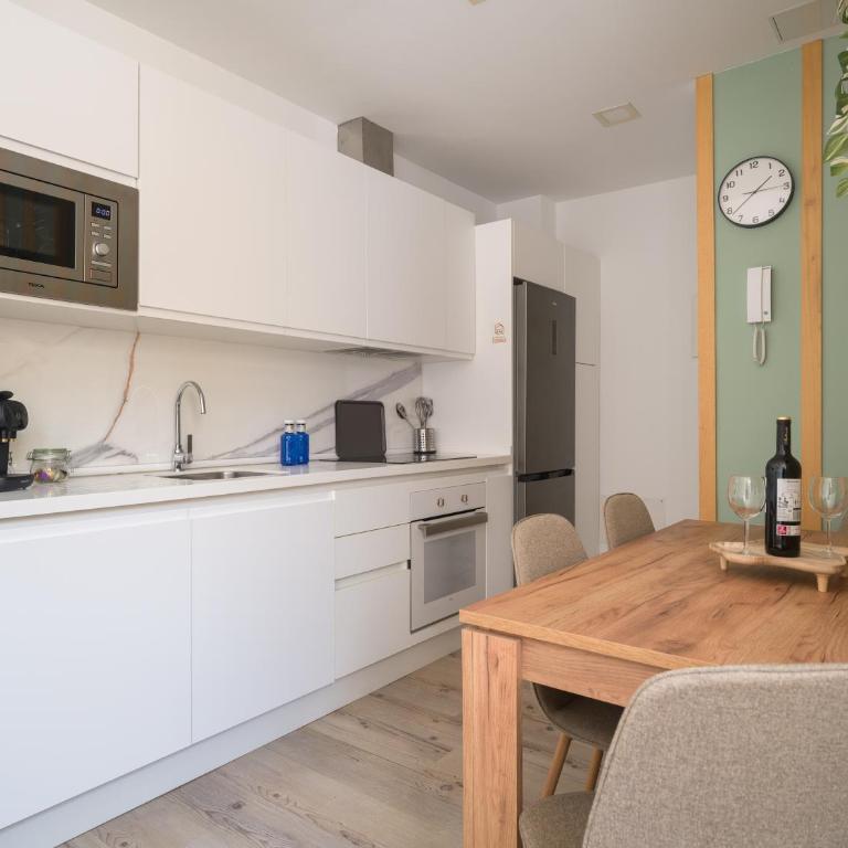 Gran apartamento con ascensor cerca playa Las Canteras BT3A - Apartamento de 2 dormitorios - 22