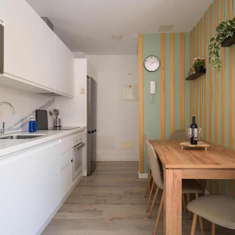 Gran apartamento con ascensor cerca playa Las Canteras BT3A - Apartamento de 2 dormitorios - 23
