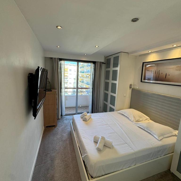 SIENA - Appartement 6 personnes avec Terrasse et Jacuzzi plein cœur centre-ville quartier du Port de Nice - Appartement avec Terrasse - 5
