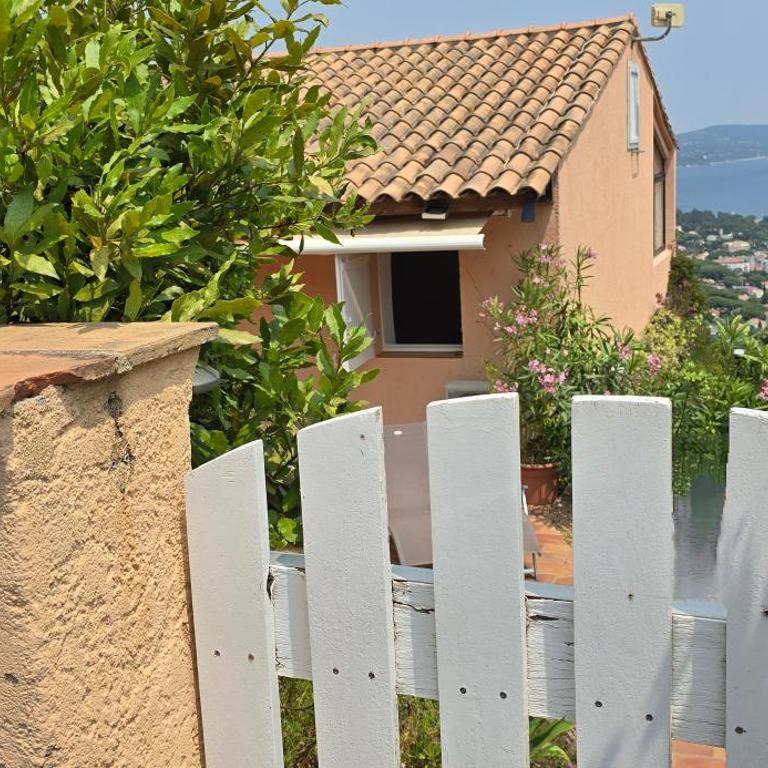 Jardin d azur Magnifique vue mer et piscine classé en 3 étoiles - Maison 2 Chambres - 23