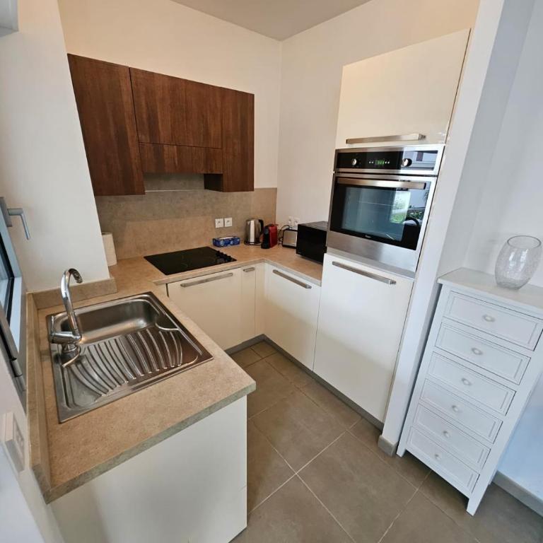 Juan-les-Pins 2-room apartment - Apartment mit 1 Schlafzimmer - 12
