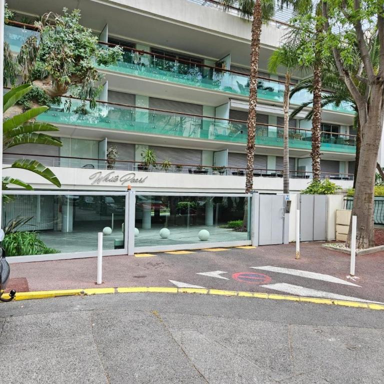 Juan-les-Pins 2-room apartment - Apartment mit 1 Schlafzimmer - 17